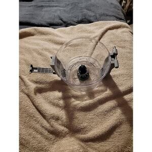 Veggie Bullet Replacement‎ Bowl Spiralizer VB-102 Clean Great Shape